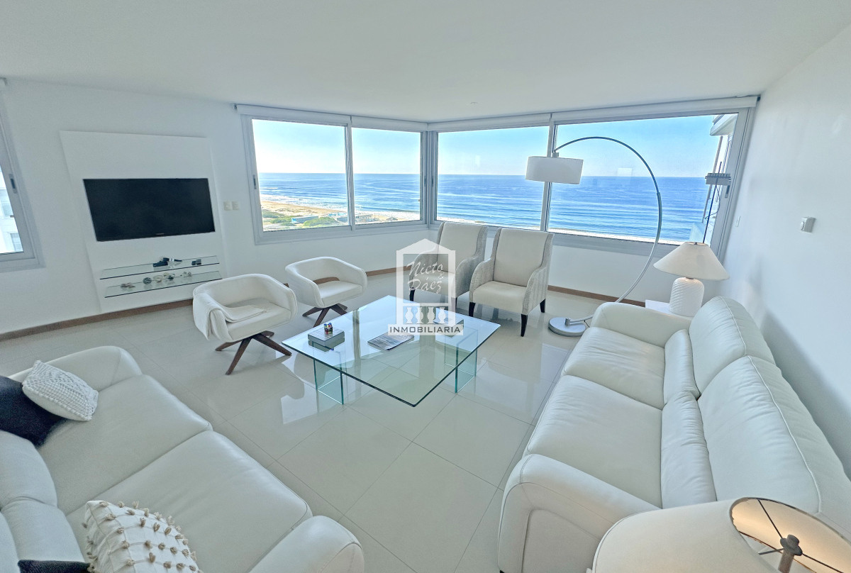 Brava - GoPunta - Portal Inmobiliario de Punta del Este - Maldonado