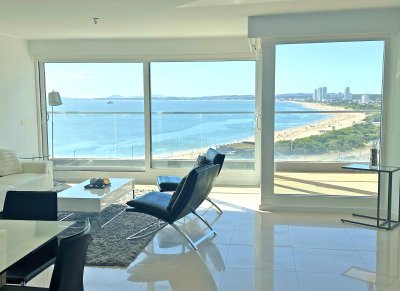 Mansa, con toda la vista. 3 suites + toilette. Full amenities.