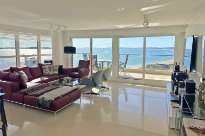 Mansa, esquinero con toda la vista. 4 suites.