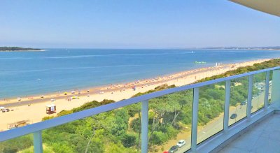 Paramount, 3 suites, full amenities