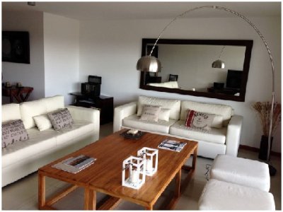 Apartamento en Punta del Este, Brava