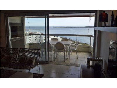 Apartamento en Punta del Este, Mansa
