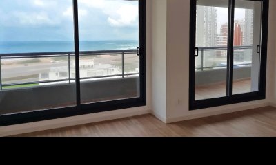 A estrenar hoy, con servicios. Hermosa vista. REVENTA