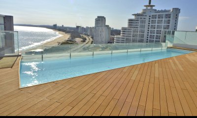 Penthouse triplex. Único, piscina propia, ascensor privado.