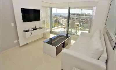Torre de categoría, 2 dorm, parrillero propio, con todos los servicios