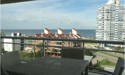 Playa Brava, con vista al mar