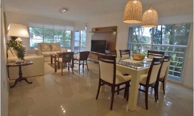 Apartamento en Punta del Este, Brava