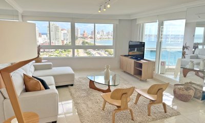 Millenium, esquinero al puerto. 3 suites + dep de servicio
