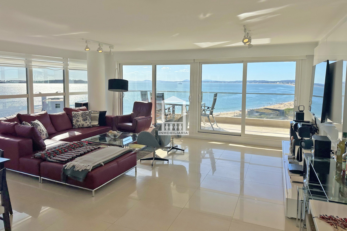 Mansa, esquinero con toda la vista. 4 suites.