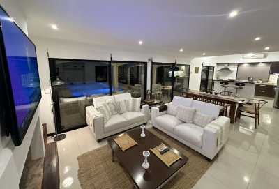 barrio privado, boulevard park. playa mansa. 5 dorm. piscina climatizada. losa radiante - nyp33034c