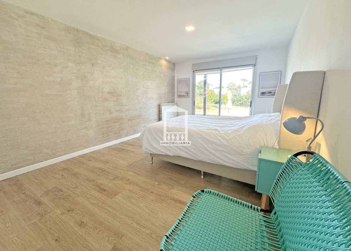 Casa ID.39809 - Barrio privado. 3 suites, piscina climatizada. DVH, calefacción central