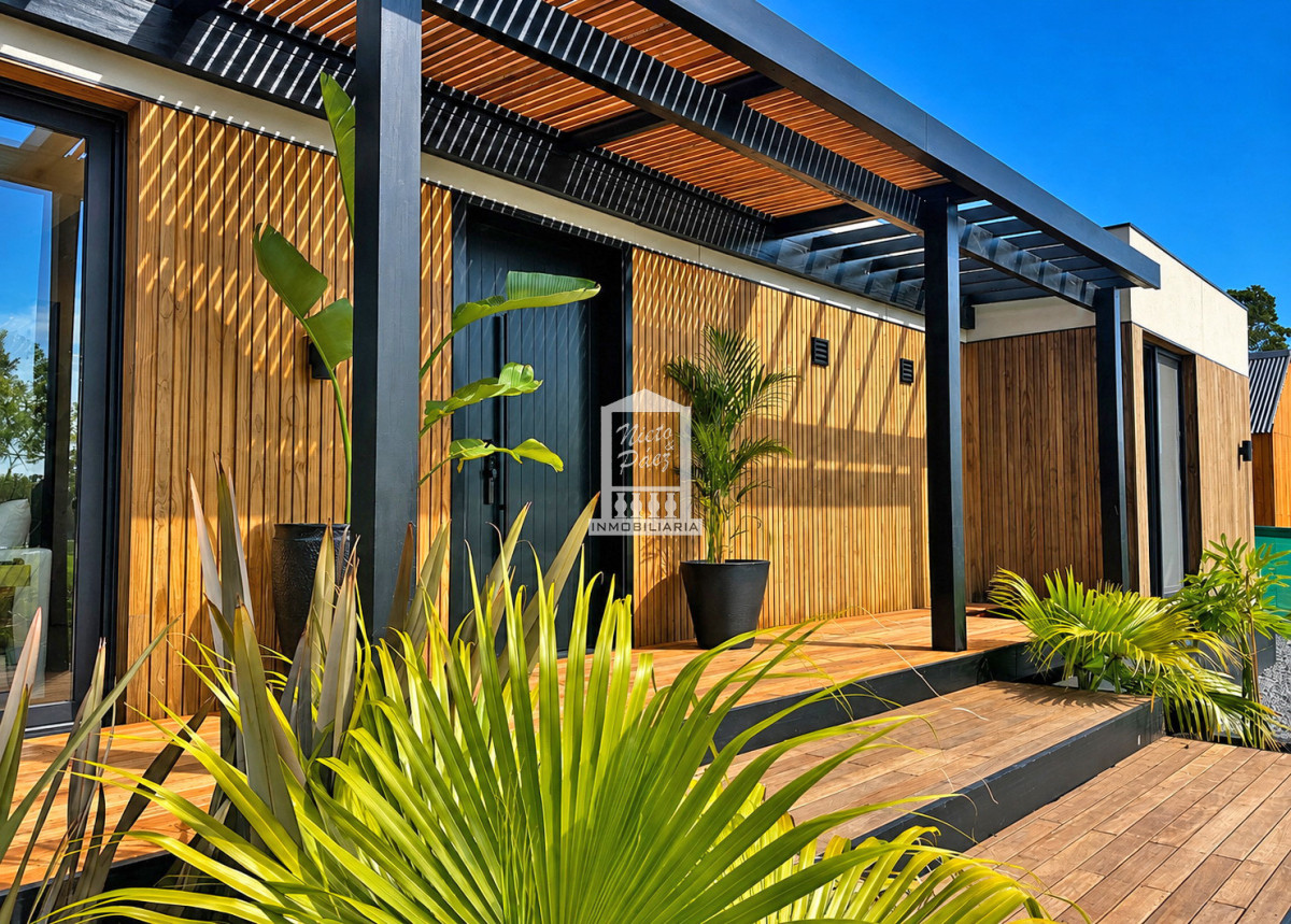 Casa ID.41371 - Barrio Privado, a estrenar, 4 dormitorios. Piscina climatizada