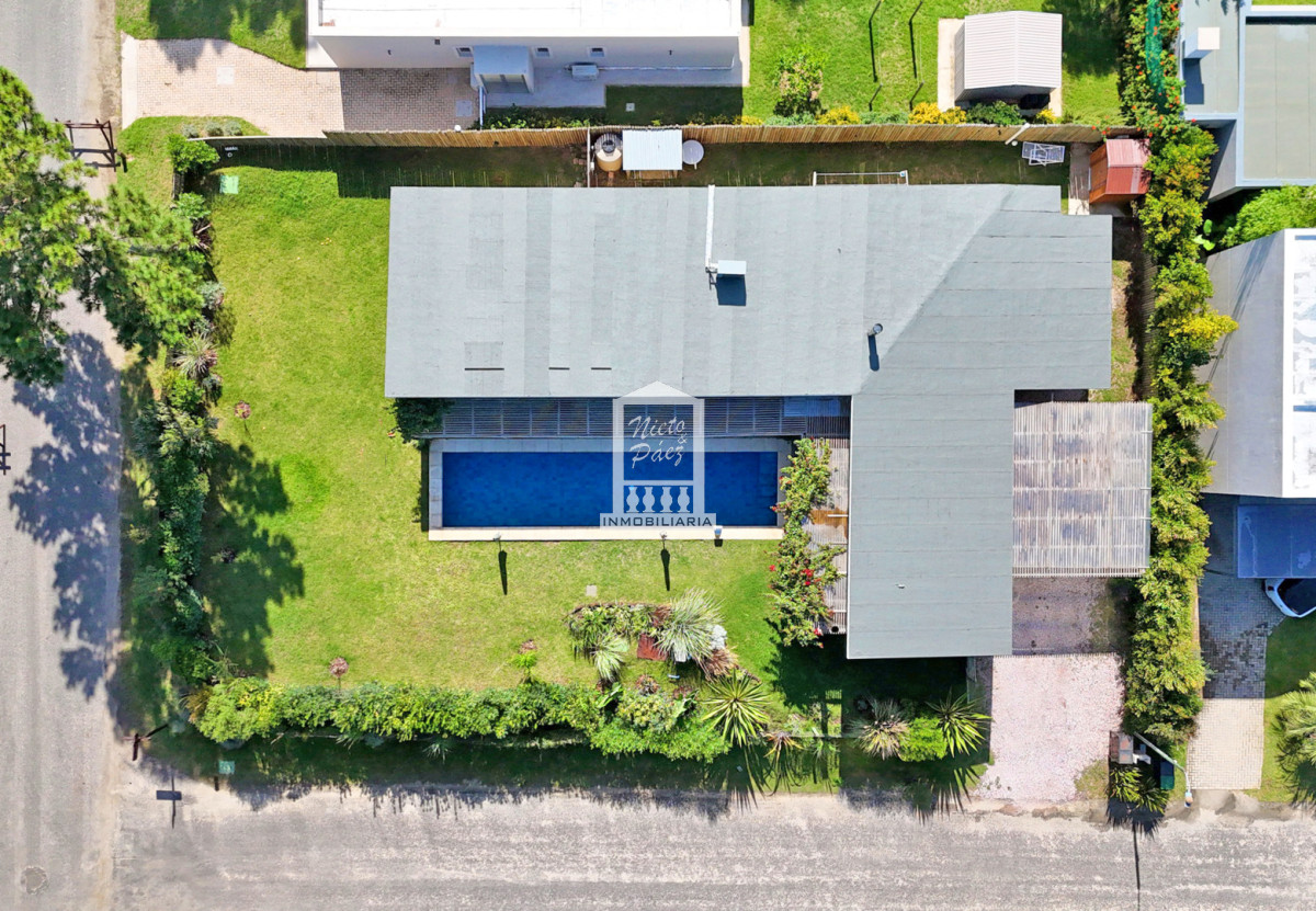 Casa ID.39809 - Barrio privado. 3 suites, piscina climatizada. DVH, calefacción central