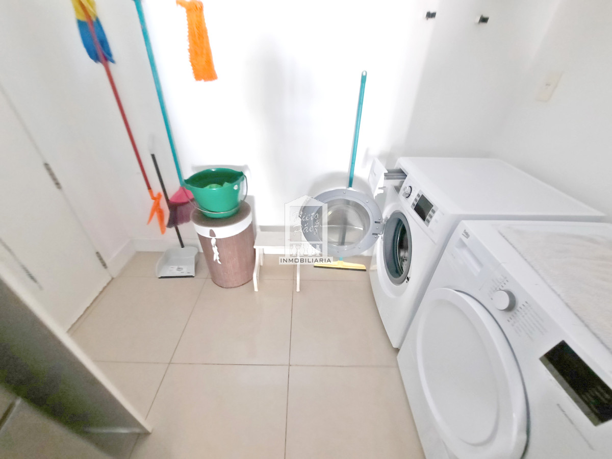 Casa ID.38066 - Barrio privado, 565 m2 construidos, 6 dorm
