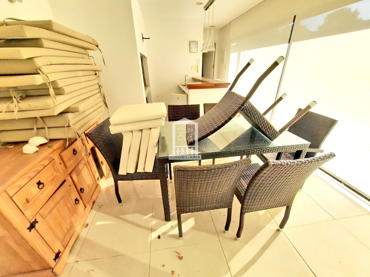 Casa ID.38066 - Barrio privado, 565 m2 construidos, 6 dorm