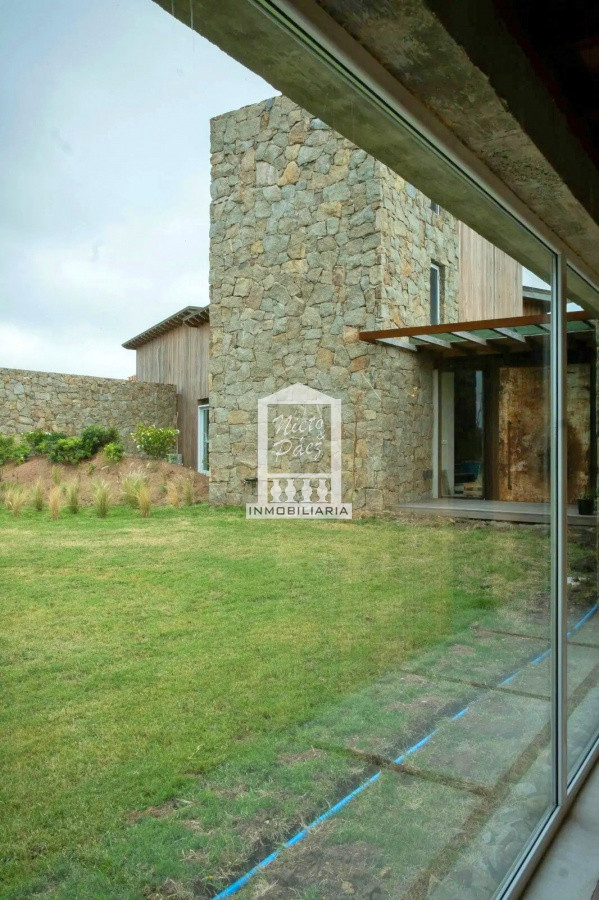 Casa ID.37826 - Exclusiva casa de diseño 750 m2 en Pueblo Mío.