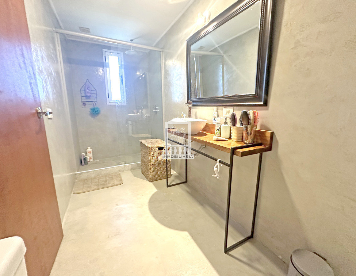 Casa ID.39809 - Barrio privado. 3 suites, piscina climatizada. DVH, calefacción central