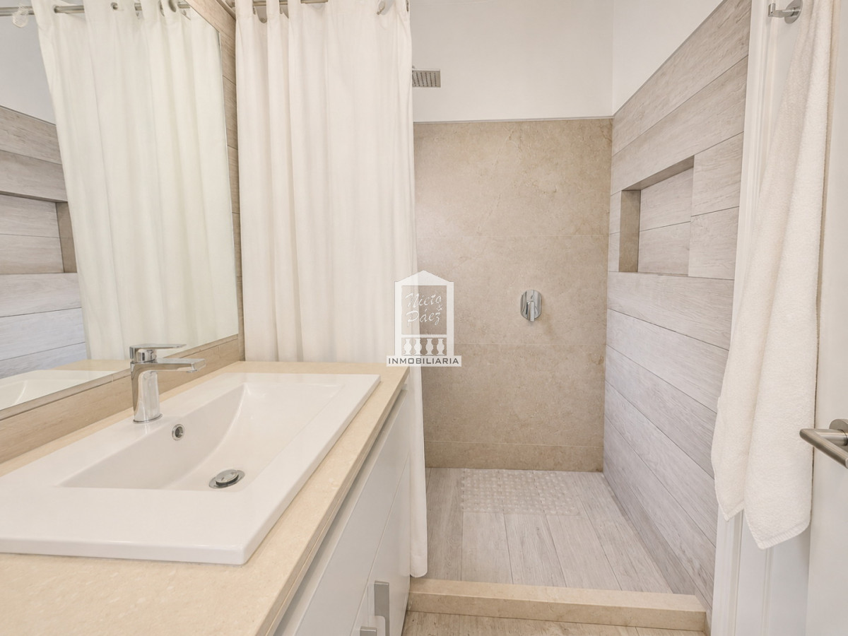 Casa ID.41009 - Barrio Privado, 4 dorm. Piscina climatizada