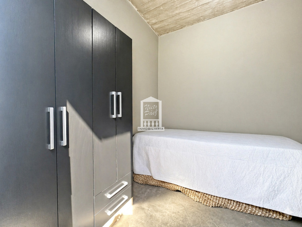 Casa ID.34860 - Barrio Privado, 3 dorm y servicio. Piscina. DVH