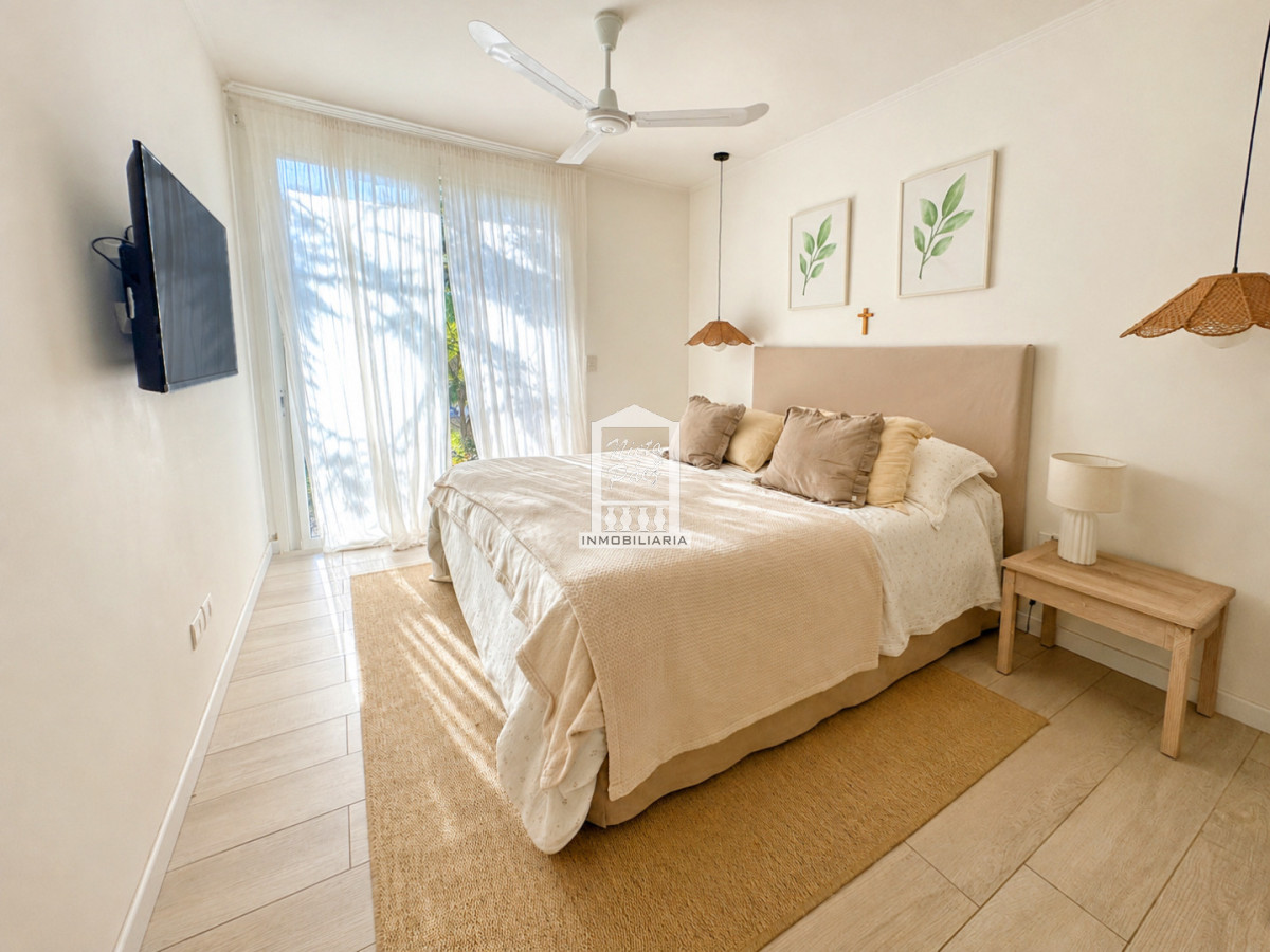 Casa ID.41009 - Barrio Privado, 4 dorm. Piscina climatizada