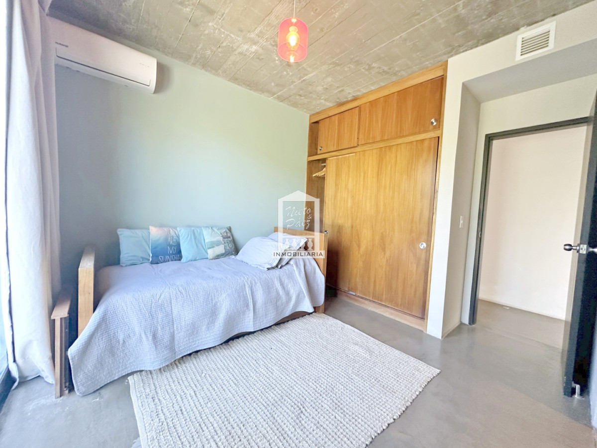Casa ID.34860 - Barrio Privado, 3 dorm y servicio. Piscina. DVH