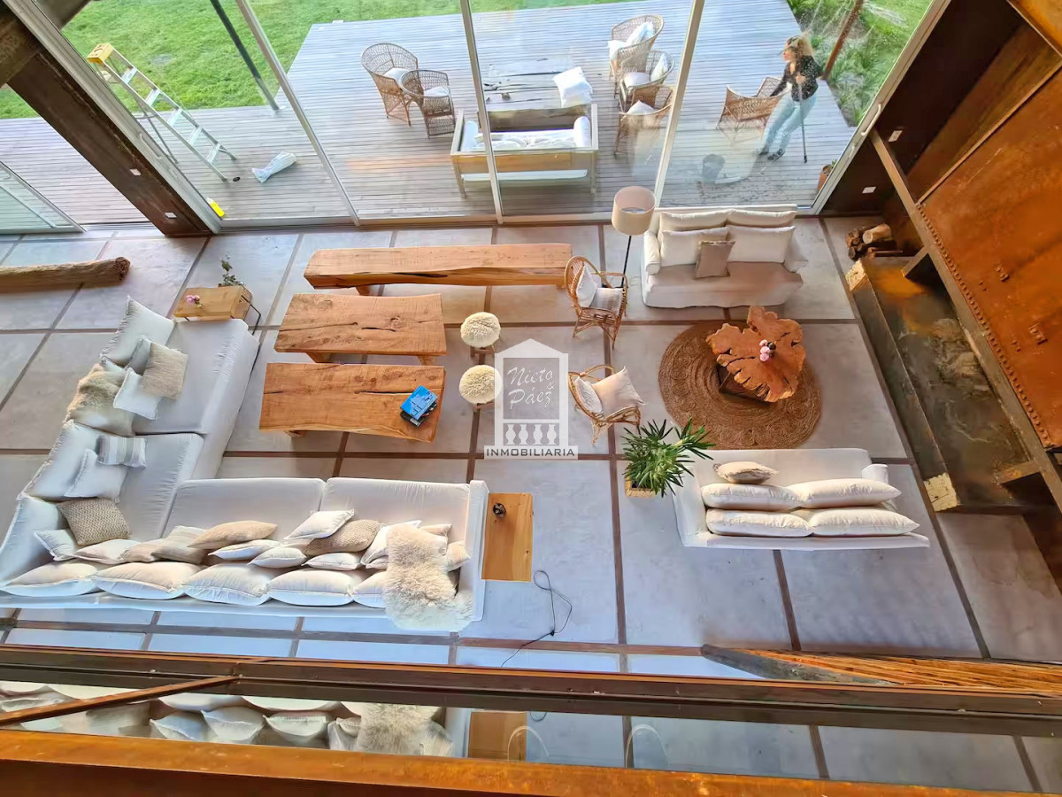 Casa ID.37826 - Exclusiva casa de diseño 750 m2 en Pueblo Mío.