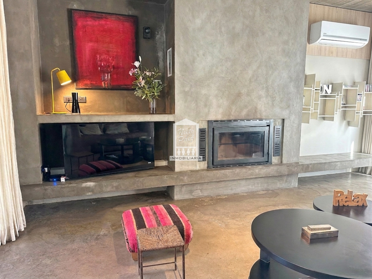 Casa ID.34860 - Barrio Privado, 3 dorm y servicio. Piscina. DVH
