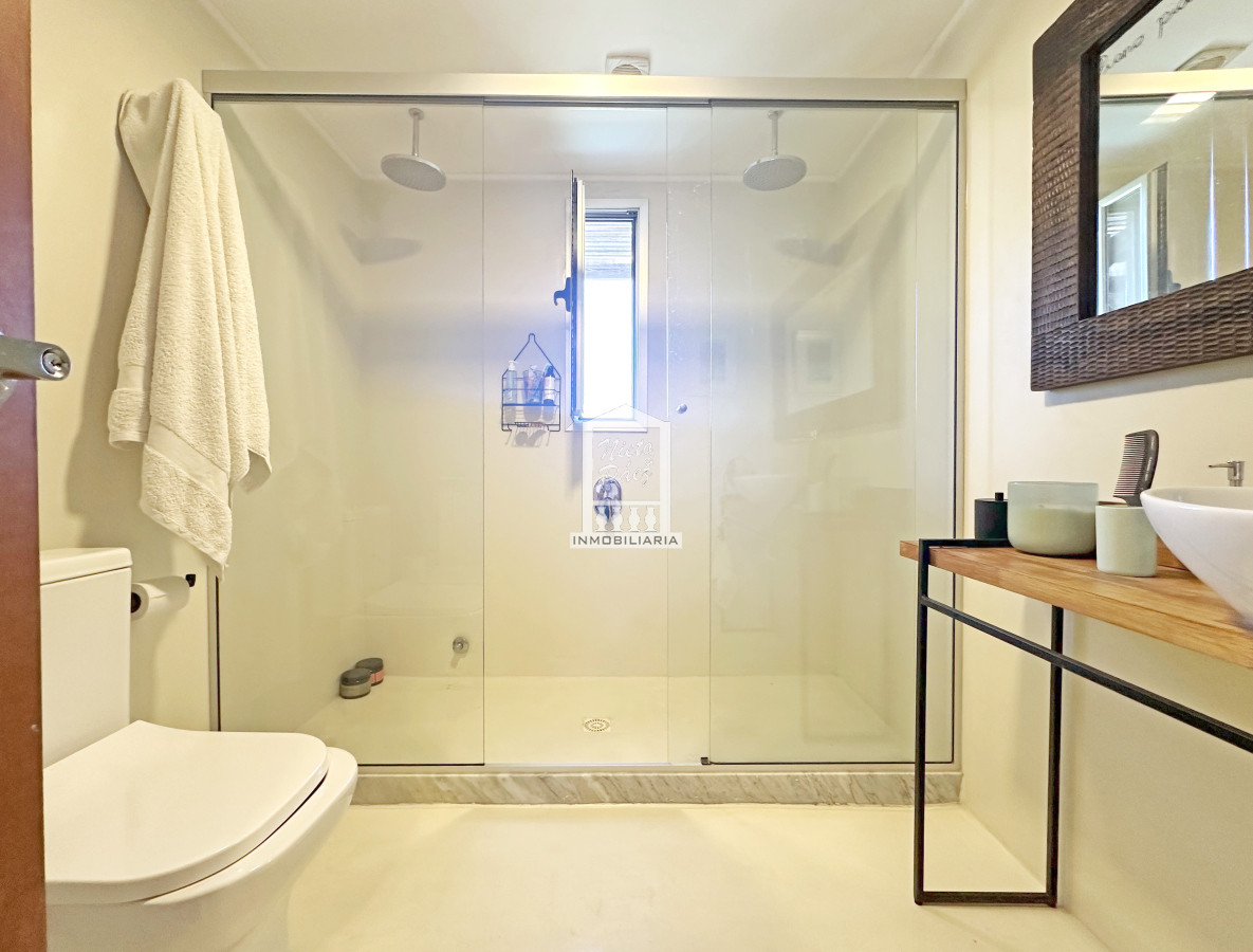 Casa ID.39809 - Barrio privado. 3 suites, piscina climatizada. DVH, calefacción central