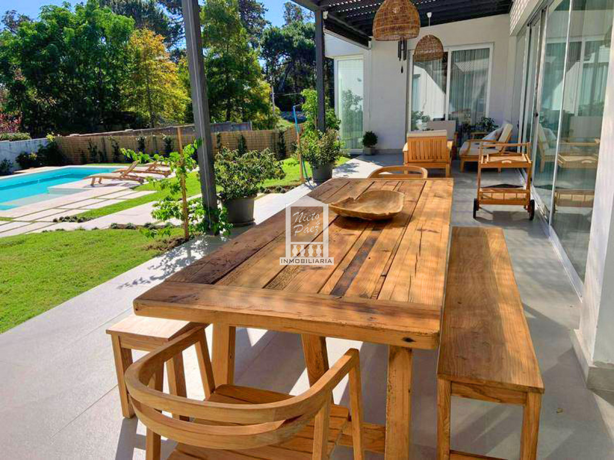 Beverly Hills - GoPunta - Portal Inmobiliario de Punta del Este - Maldonado