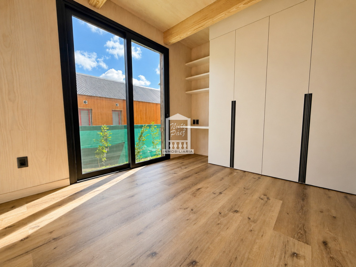 Casa ID.41371 - Barrio Privado, a estrenar, 4 dormitorios. Piscina climatizada