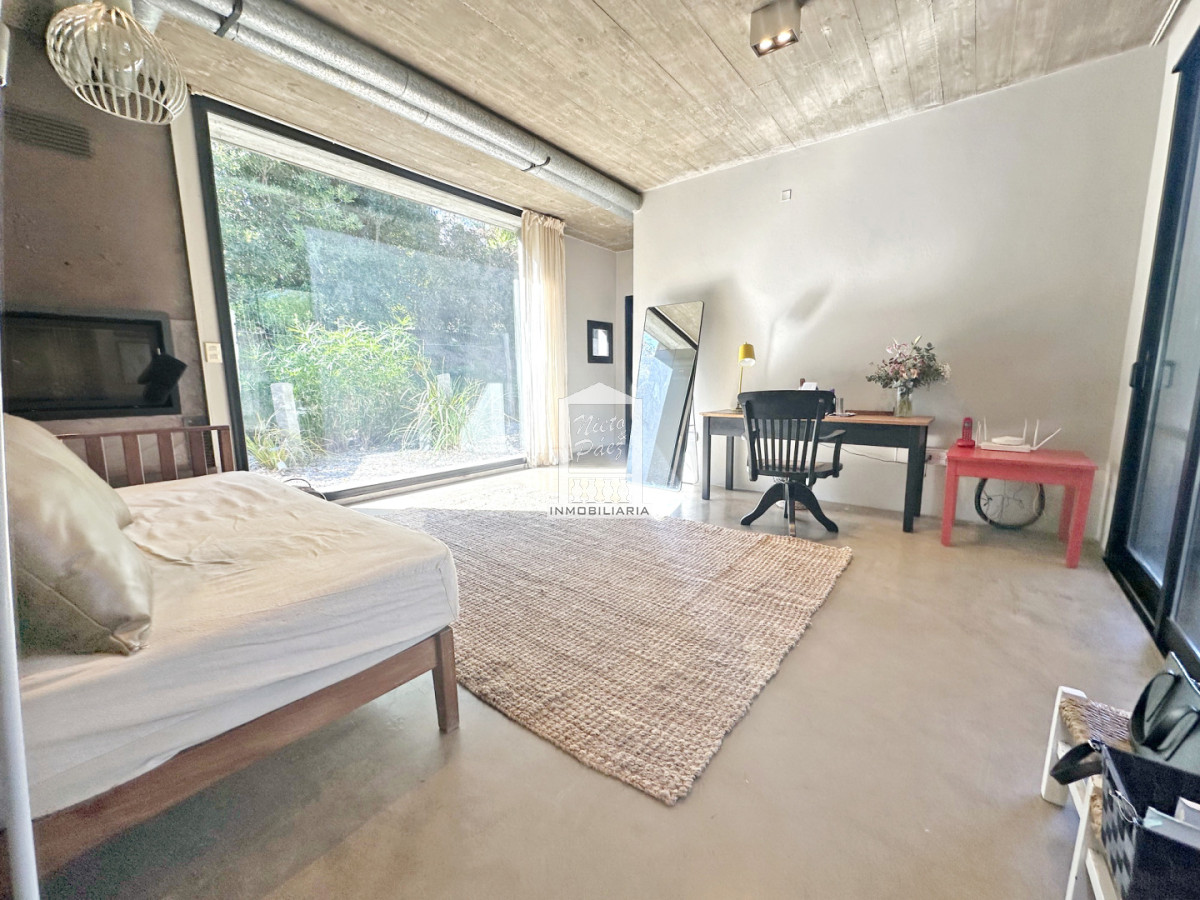 Casa ID.34860 - Barrio Privado, 3 dorm y servicio. Piscina. DVH