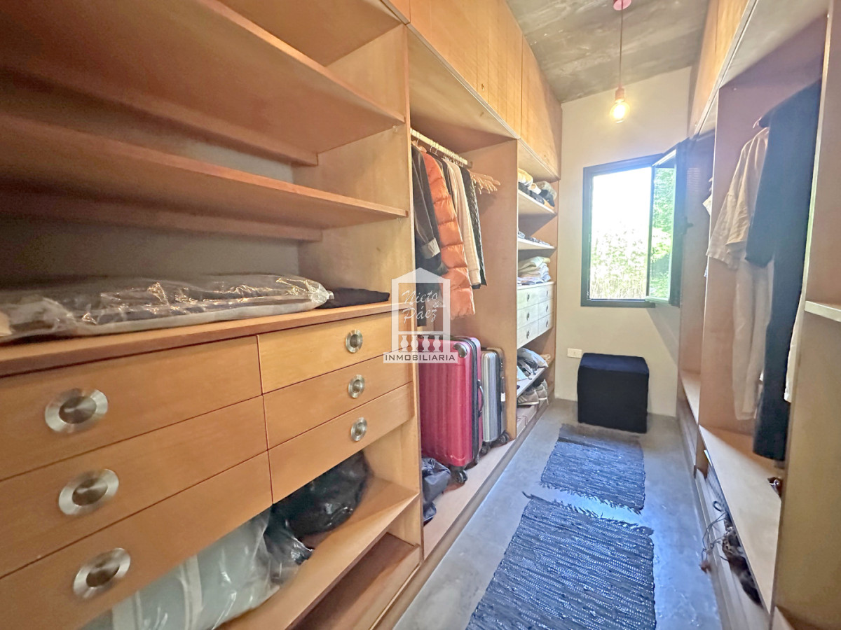 Casa ID.34860 - Barrio Privado, 3 dorm y servicio. Piscina. DVH