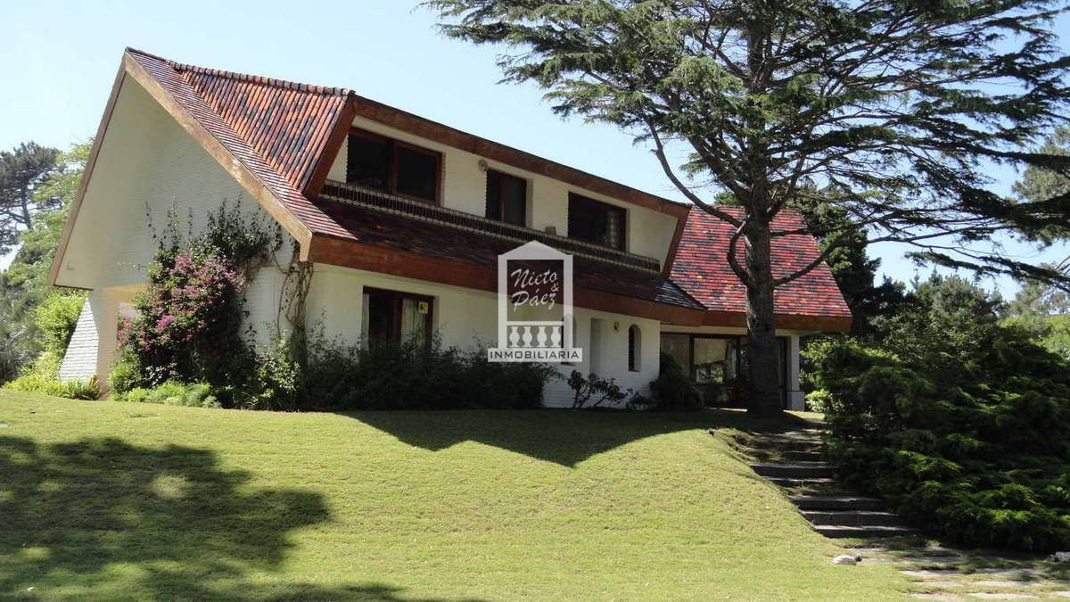 Lugano - GoPunta - Portal Inmobiliario de Punta del Este - Maldonado
