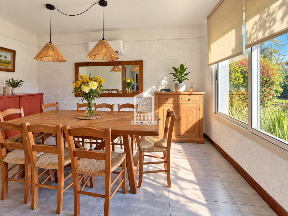 Casa ID.41528 - Casa de 4 dormitorios en La Arbolada, Barrio Privado, Punta del Este