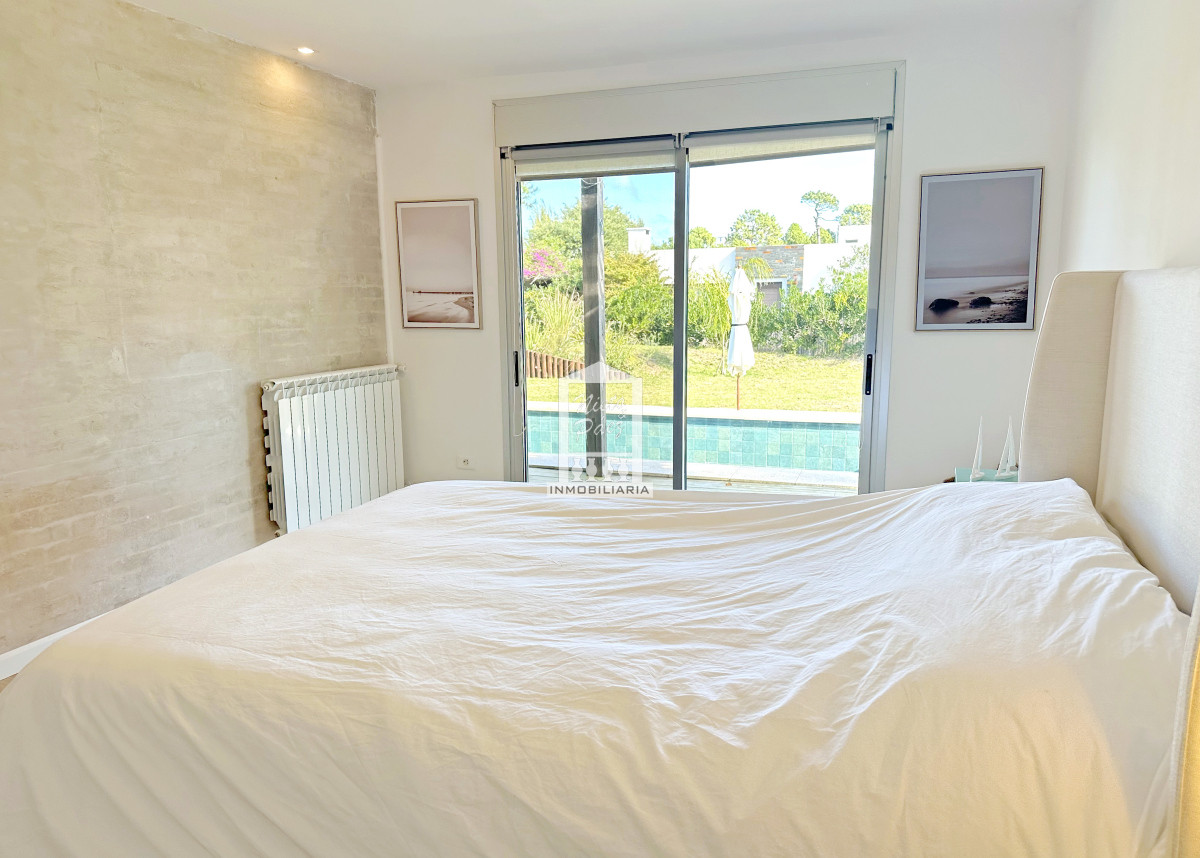Casa ID.39809 - Barrio privado. 3 suites, piscina climatizada. DVH, calefacción central