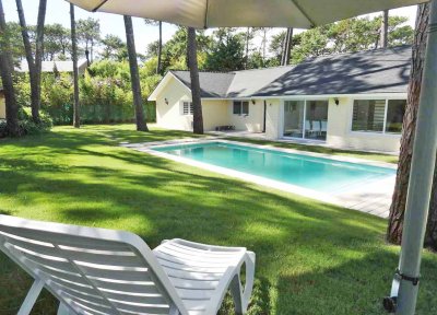Zona paradas de playa mansa, 4 dorm y servicio, piscina climatizada, wifi, super equipada