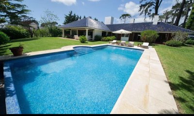 Barrio Golf más de 4.000 m2