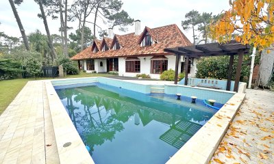 San Rafel, cerca del Shopping. 6 dorm + servicio