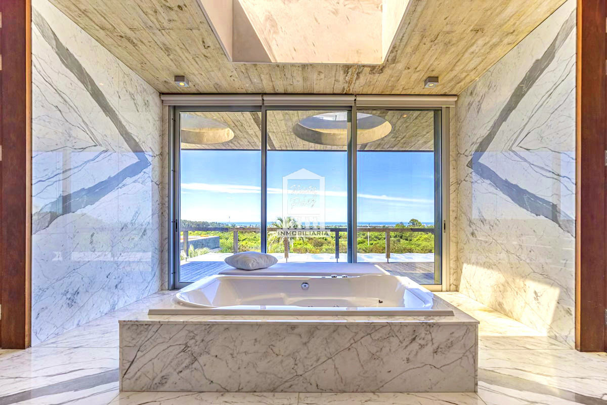 Casa ID.40374 - Mega chacra en José Ignacio. 929 m2 construidos