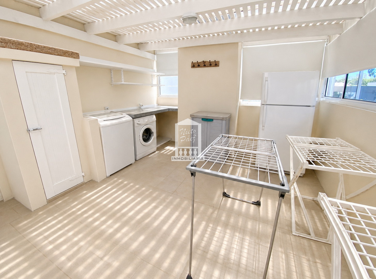 Casa ID.34498 - Barrio privado, Playa Mansa, 4 suites, piscina, playroom, barbacoa.