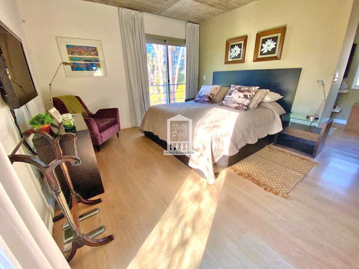 Casa ID.38152 - Exclusivo Barrio Privado en playa brava. Moderna casa pronta para entrar