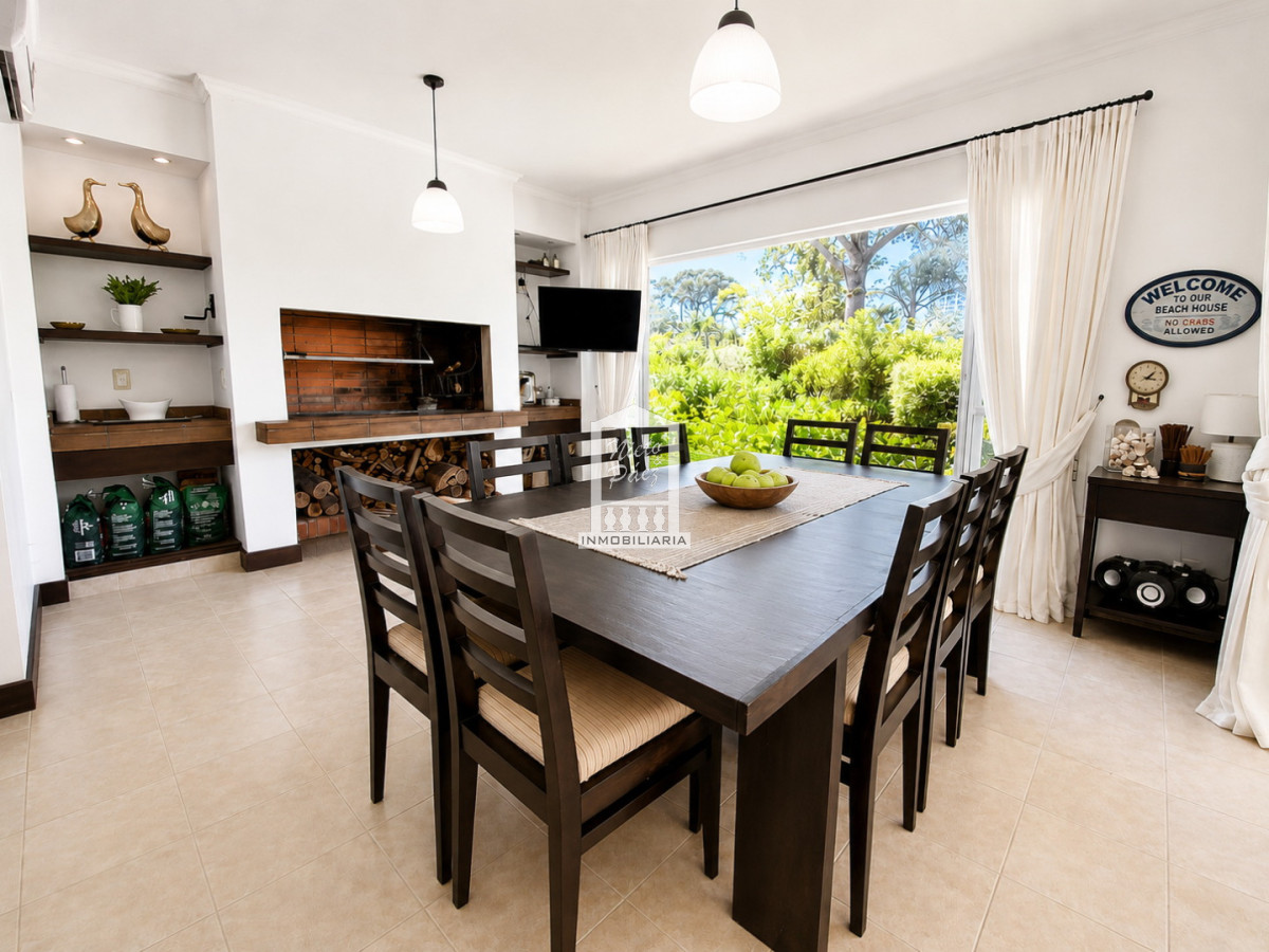 Casa ID.34498 - Barrio privado, Playa Mansa, 4 suites, piscina, playroom, barbacoa.