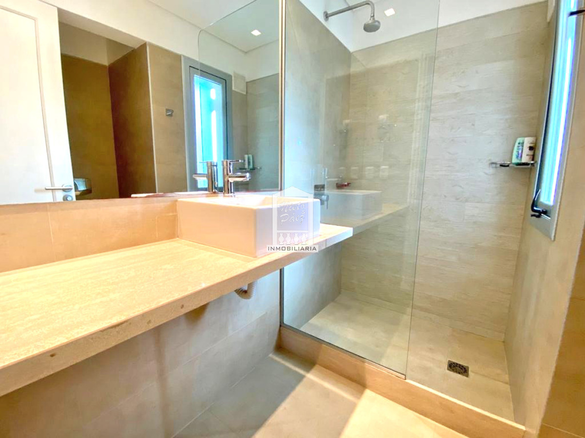 Casa ID.38152 - Exclusivo Barrio Privado en playa brava. Moderna casa pronta para entrar