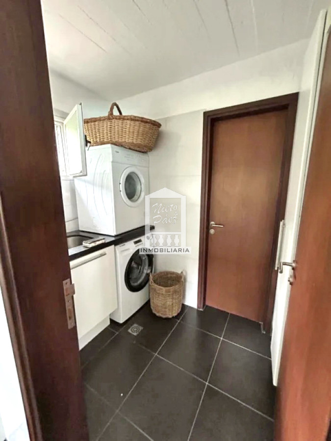 Casa ID.40539 - Pinar del Faro, 4 dorm, piscina. 450 m2 construidos