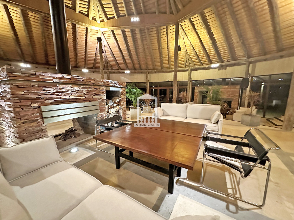 Casa ID.40543 - Pueblo Mío, 4 dorm. Piscina climatizada