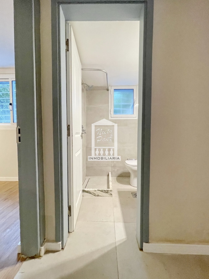 Casa ID.40005 - Totalmente renovada en la mejor zona de la península!