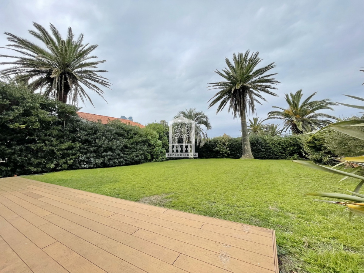 Casa ID.40005 - Totalmente renovada en la mejor zona de la península!