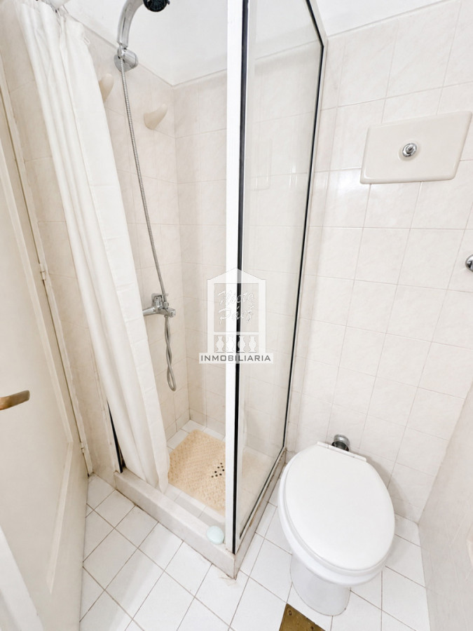 Casa ID.40237 - 565 m2 construidos, 1.495 m2 de terreno. Playa Mansa