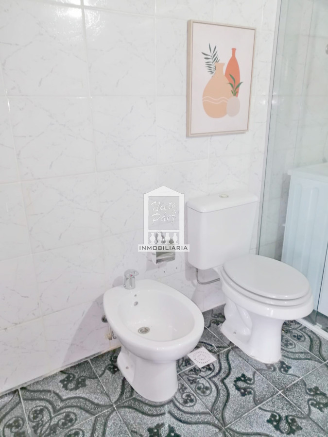 Casa ID.40215 - Barrio privado, 1.426 m2 de terreno. 4 dorm + escritorio. 