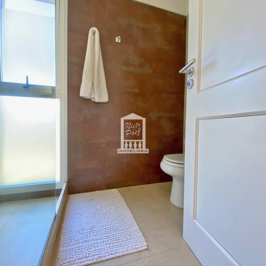 Casa ID.38152 - Exclusivo Barrio Privado en playa brava. Moderna casa pronta para entrar